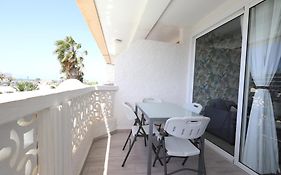 Las Americas Holidays
